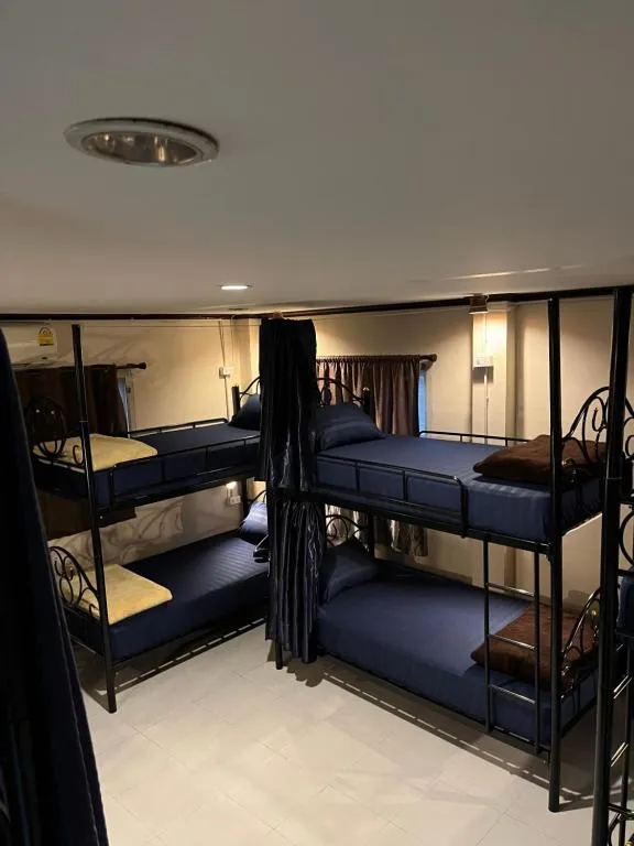 Moon Dolphin Hostel