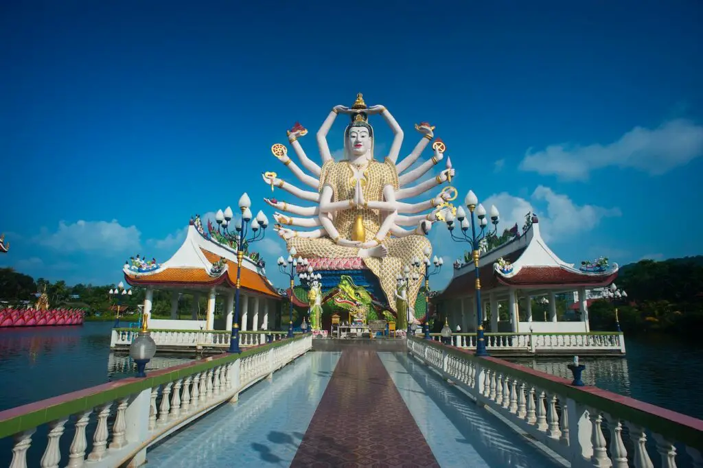 Wat Plai Laem - Lady Monk Temple. One of the more modern Koh Samui Temples