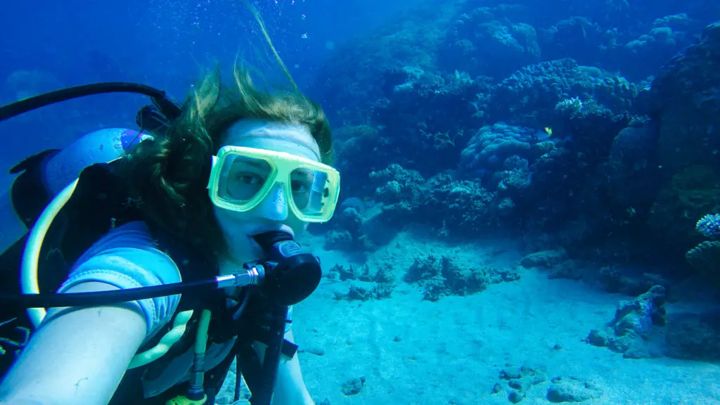 woman scuba diving at Koh Samui