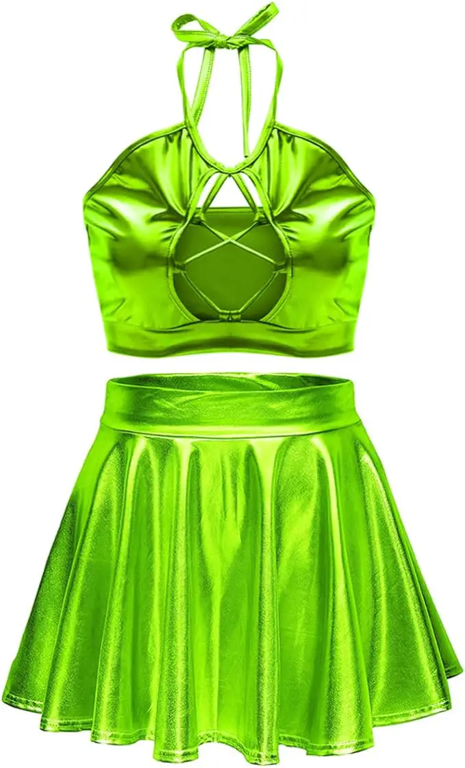 dress in light green color